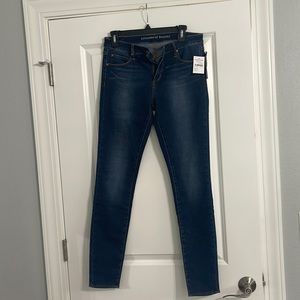 Brand new super soft skinny jeans